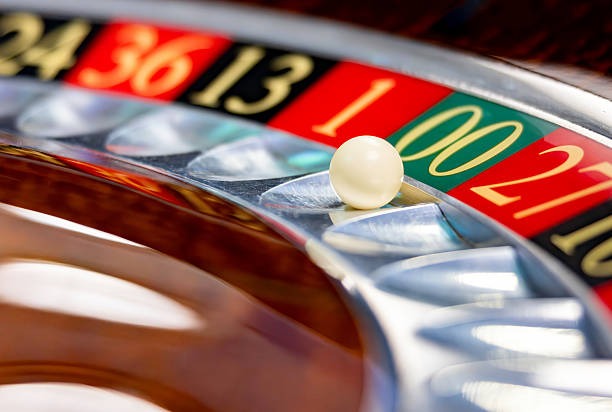 kijang toto live roulette table with multilingual dealer